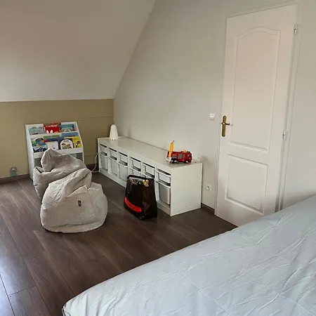 Holiday home Cocon Familial Moderne Et Au Calme A 1h30 De Paris *