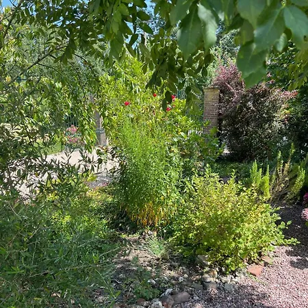 Holiday home Cocon Familial Moderne Et Au Calme A 1h30 De Paris Le Mesnil-Lieubray